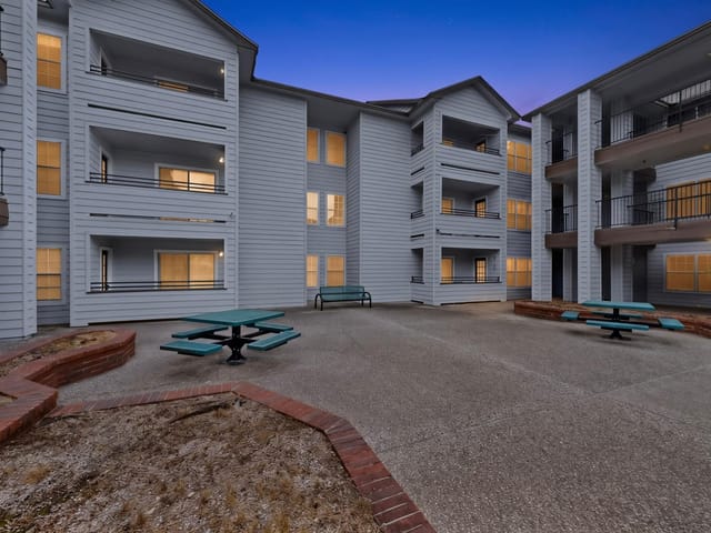 501 W 26th ST Unit #224