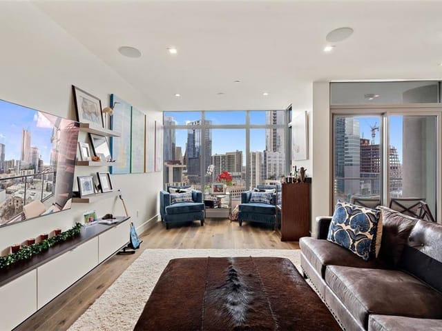 501 West Ave Ave Unit #1305