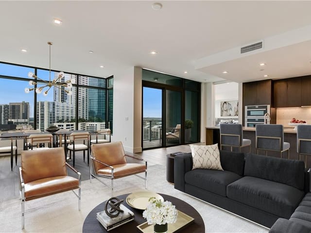 501 West Ave Unit #1105