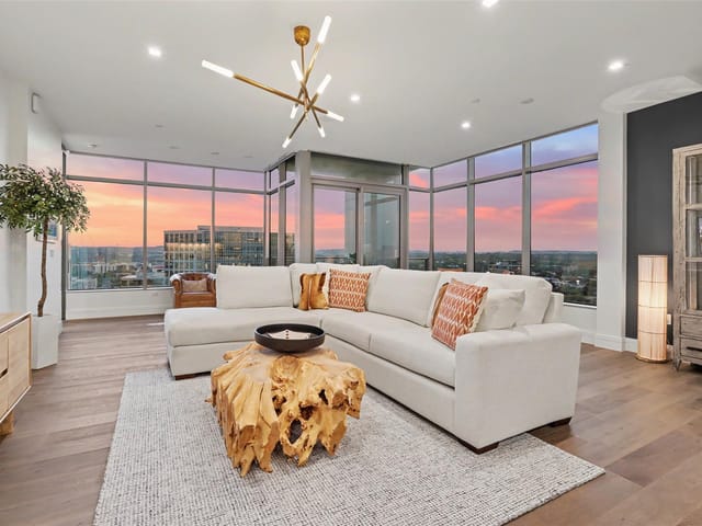 View 501 West Ave Unit #1604 501 West Ave Unit #1604, photo 1 of 6, Austin, TX