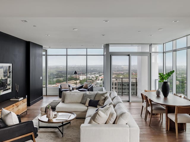 501 West Ave Unit #2404