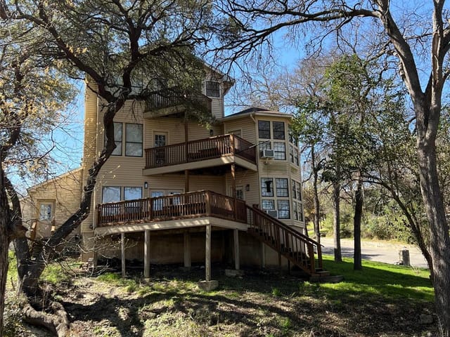 501 Westbrook DR