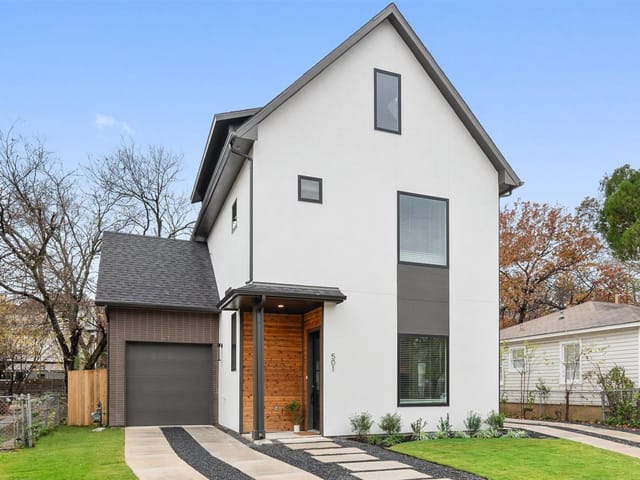 501 Zennia St Unit #1