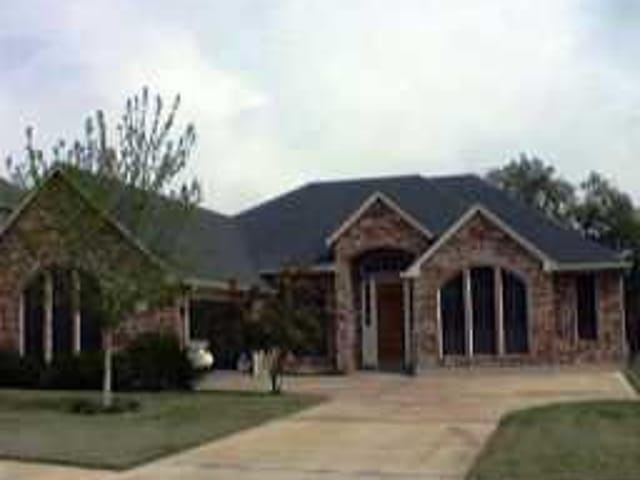 5010 MC DADE DR