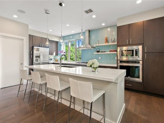 5011 Balcones DR Unit #1