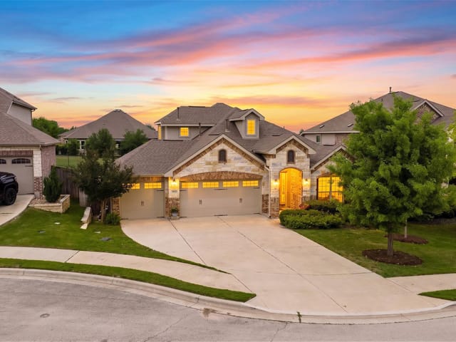 5012 Yucca Bloom DR