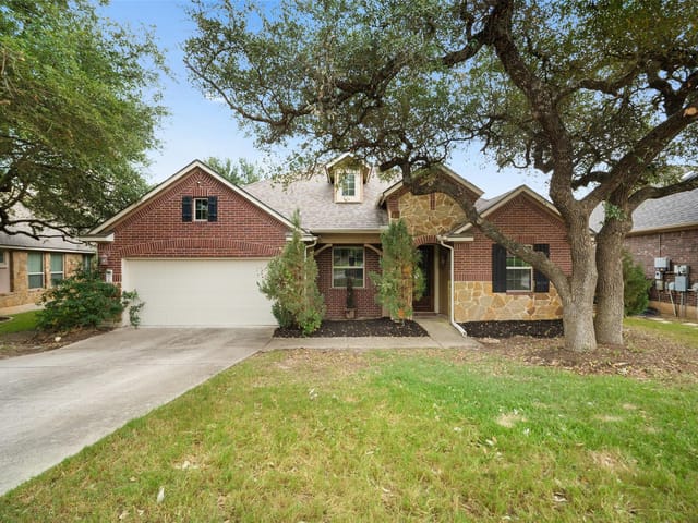5013 Pyrenees Pass