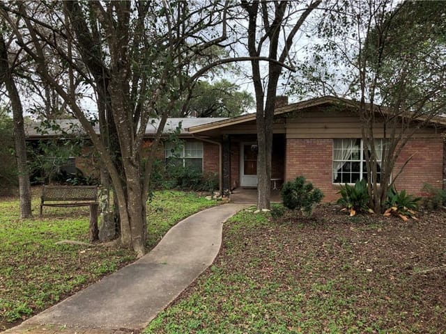 5014 Timberline Dr