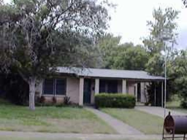 5018 WEST FRANCES