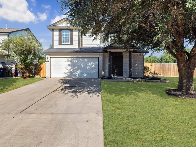 502 Garrett CT