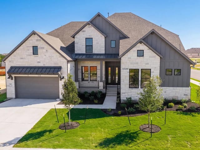 502 Grazing CT