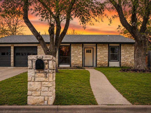 502 Pintail LN