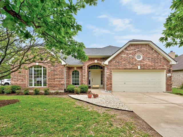 5020 Crystal Water Dr