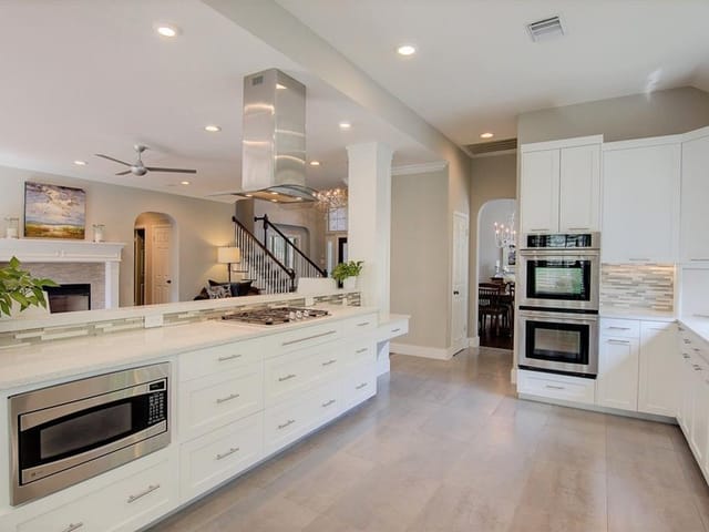 5024 China Garden DR