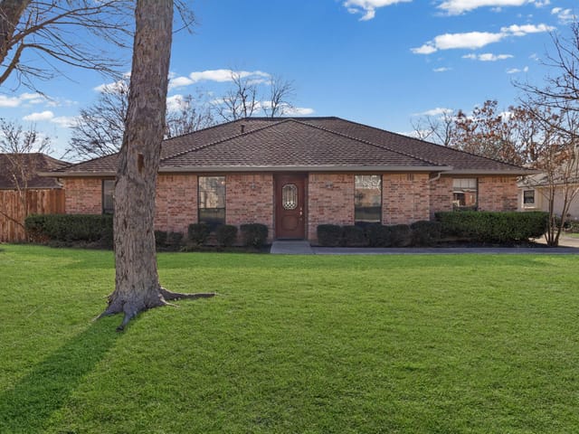 503 Oak Ridge Dr