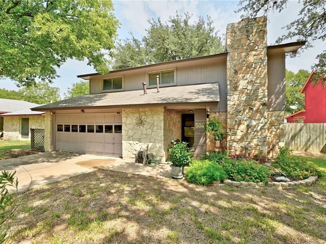 504 Blue Valley Dr