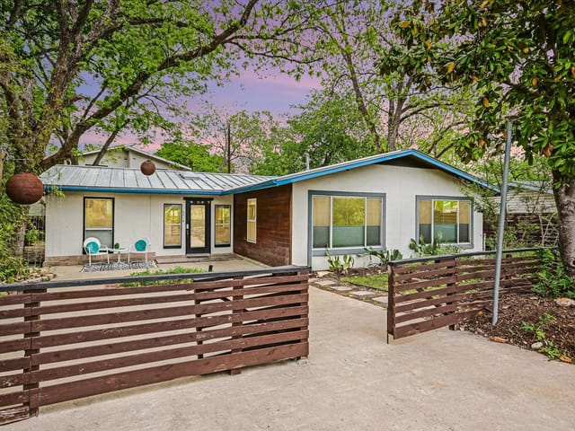 504 Powell Cir