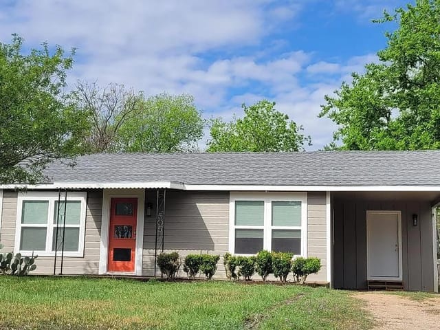 505 N Lbj DR