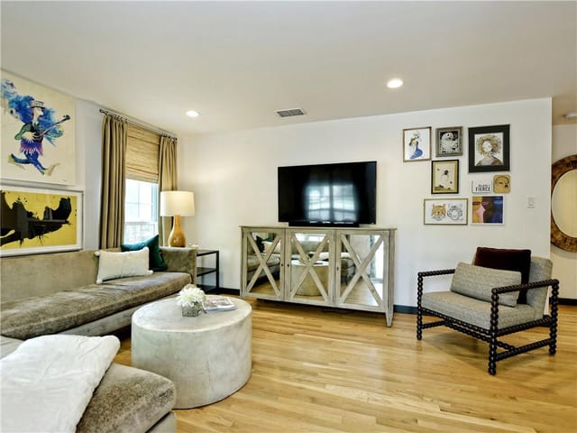 505 Sacramento Dr