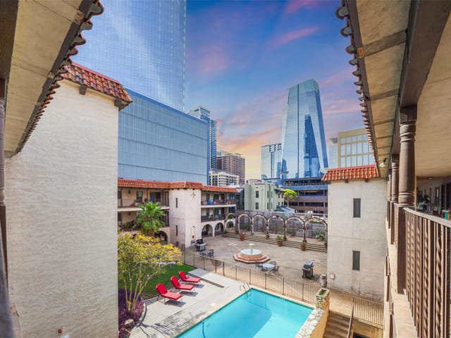 505 W 7th St Unit #113