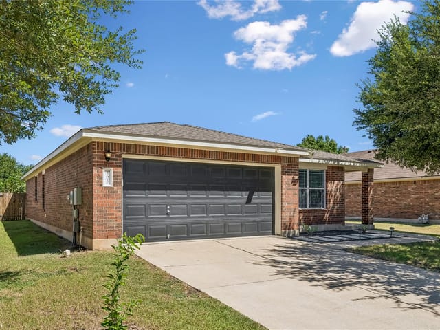 505 Washington Square DR