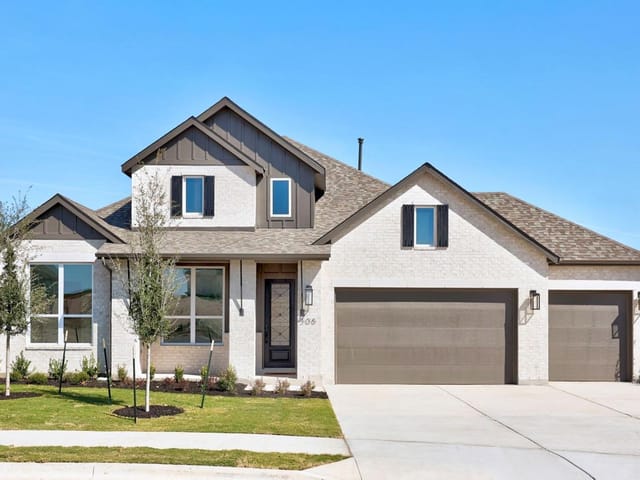 506 Luttrell Ln