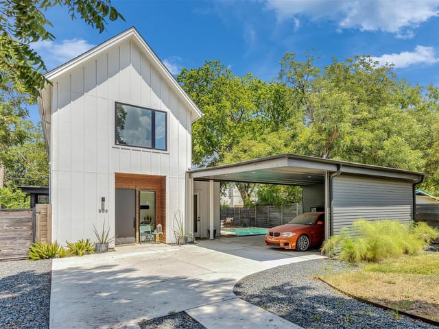 506 Powell Cir