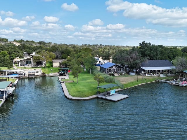 506 Ranch Road 2233