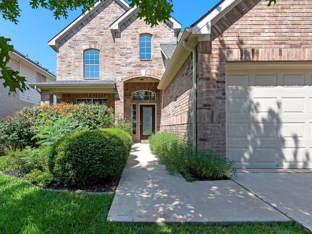 506 Springbok DR
