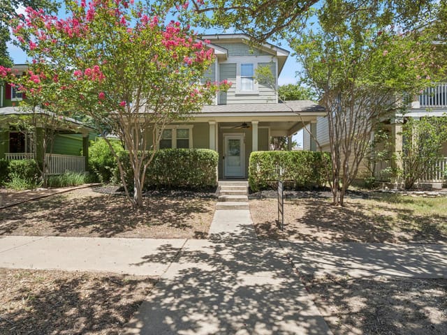 508 N Cascades Ave Unit #1