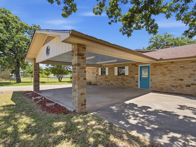508 Pebble DR