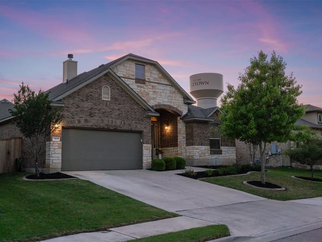 509 Blue Agave LN