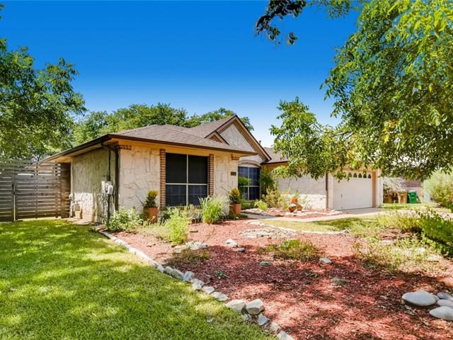 509 Kingfisher Creek Dr