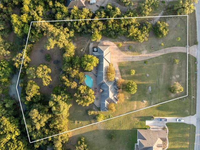 509 Roy Creek LN