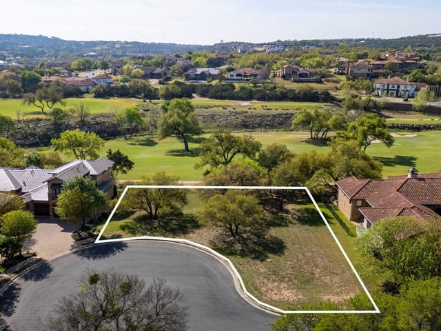 View 510 Black Wolf Run in Flintrock At Hurst Creek Ph 04 510 Black Wolf Run - front exterior - Luxury lot in Flintrock At Hurst Creek Ph 04, Austin, TX