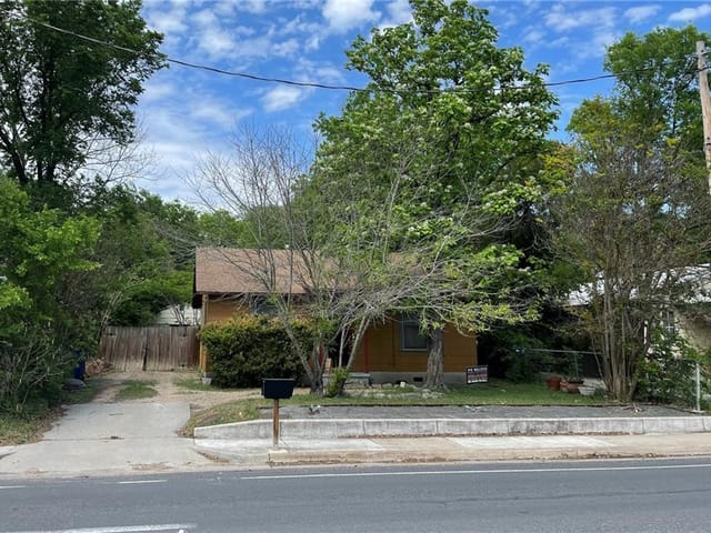 510 W Saint Johns Ave
