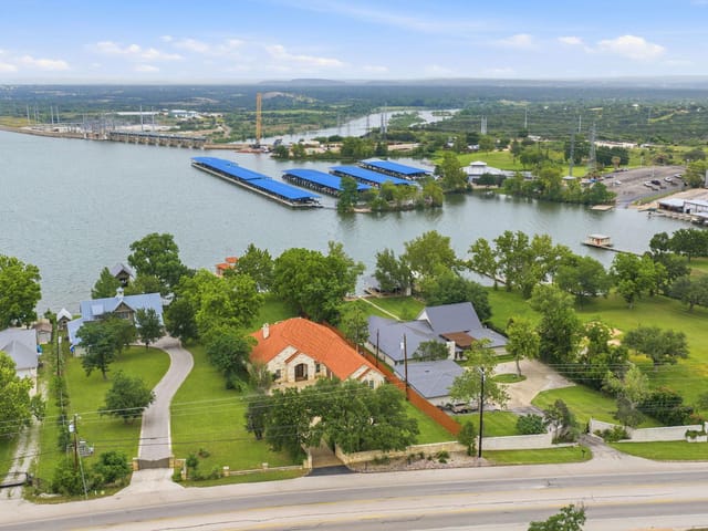 5100 W Fm 2147 RD