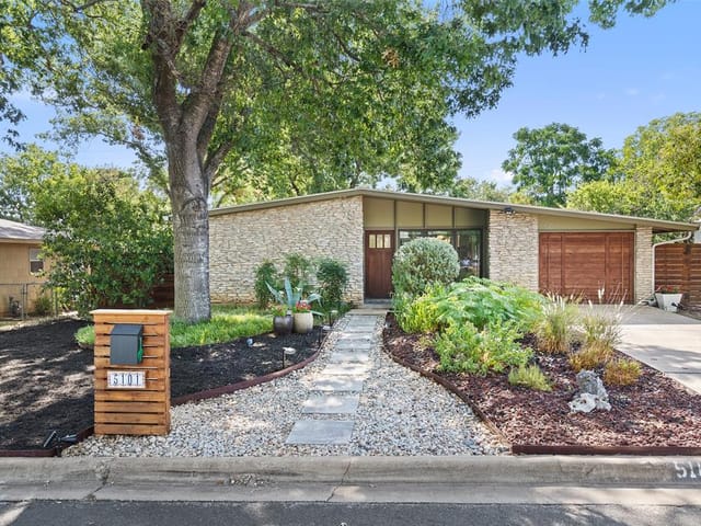 5101 Creekline Dr