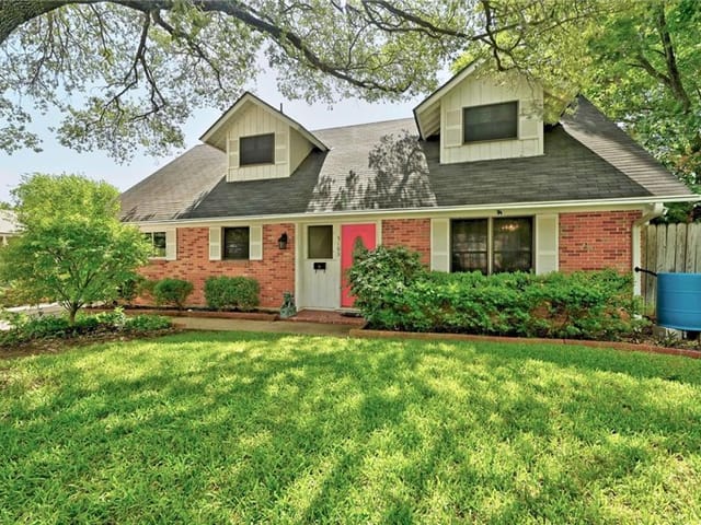 5103 Periwinkle Path
