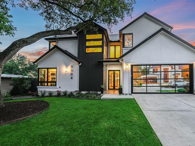 5104 Fairview DR