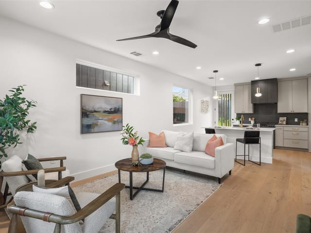 5104 Stone Gate DR Unit #2