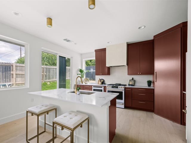 5104 Stone Gate DR Unit #3