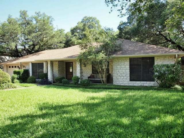 5105 BACKTRAIL Dr