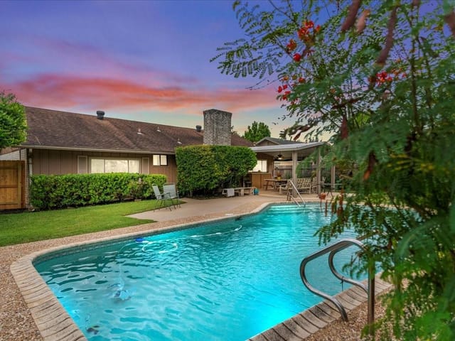 5105 Fort Mason Dr