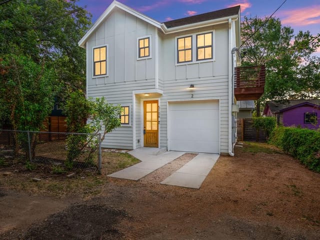 5106 EILERS Ave Unit #2