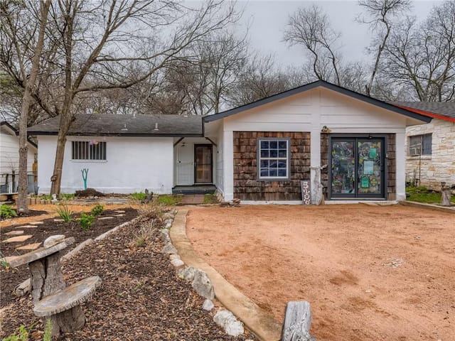 5106 Peppertree Pkwy