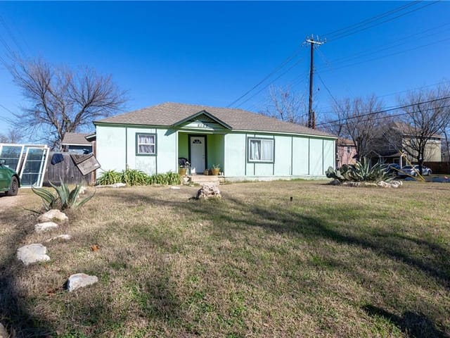 5106 Prock Ln