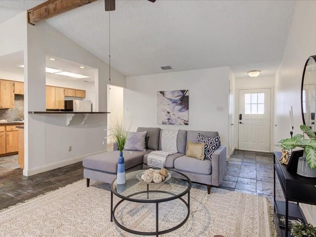 5107 Leralynn St Unit #103