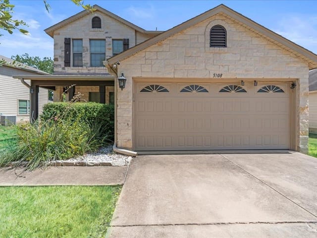 5108 N Hearsey DR