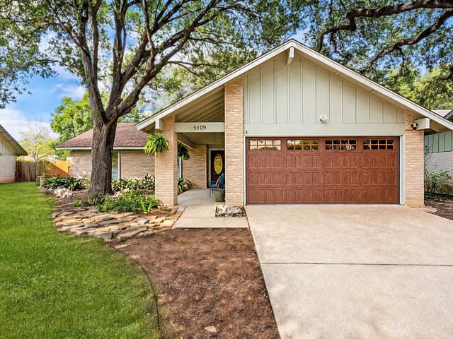 5109 Fort Mason DR
